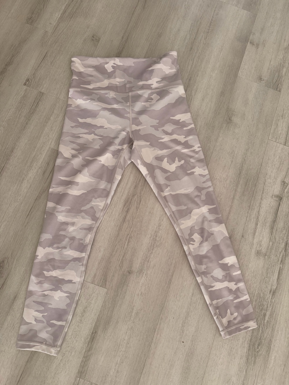 Athleta Cream Camo High-Rise Leggings